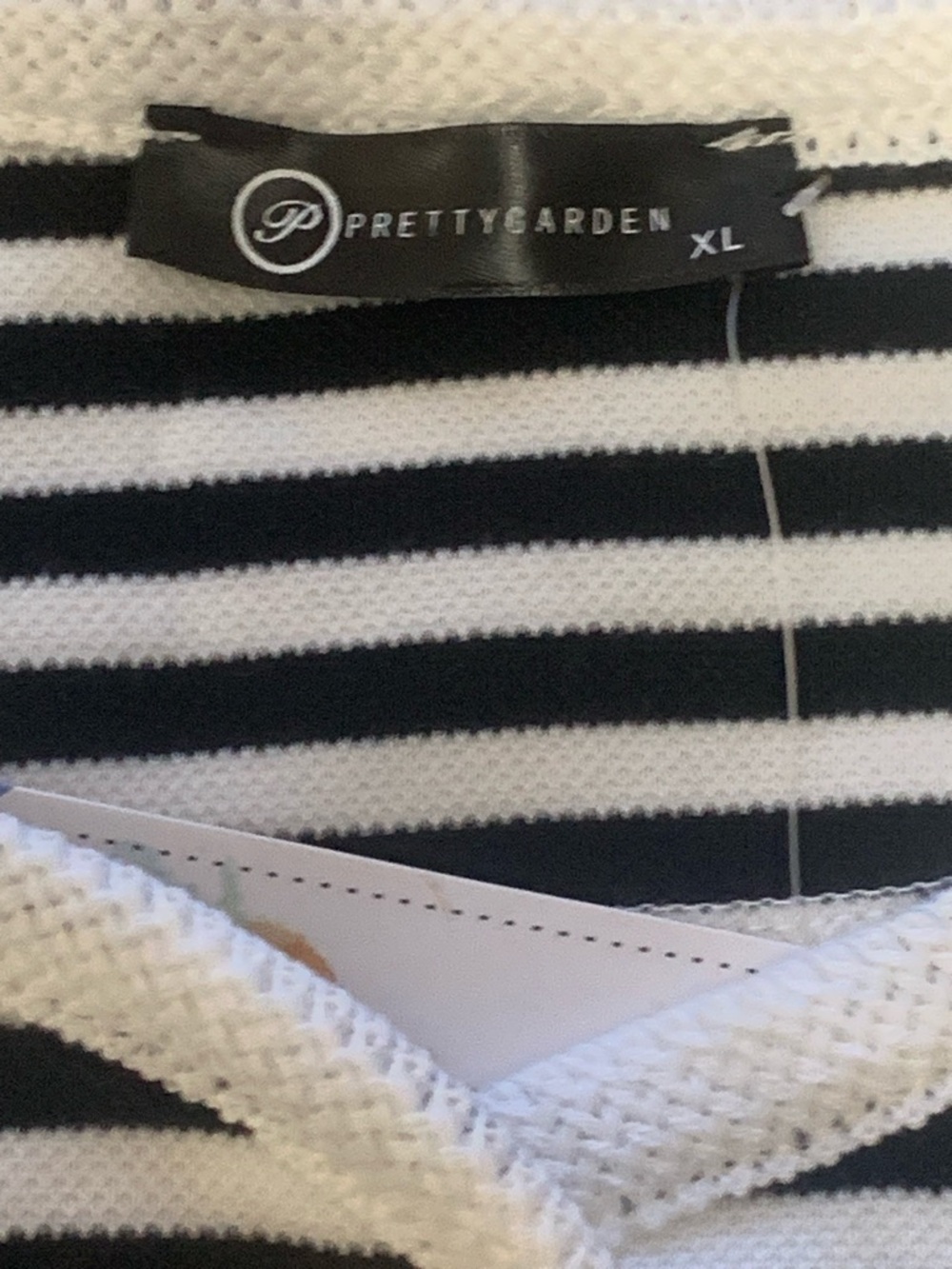 PrettyGarden Womens White Black Striped Button Knit Cardigan Jacket NEW Size XL - Picture 3 of 9